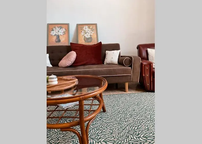 Large 90m2 Canary Apartment, View, Location ! Apartamento