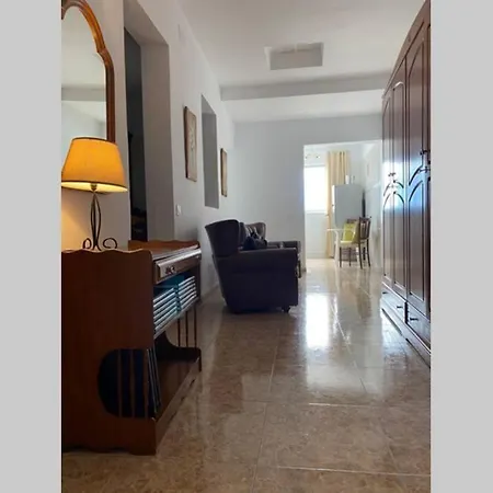 Large 90m2 Canary Apartment, View, Location ! *