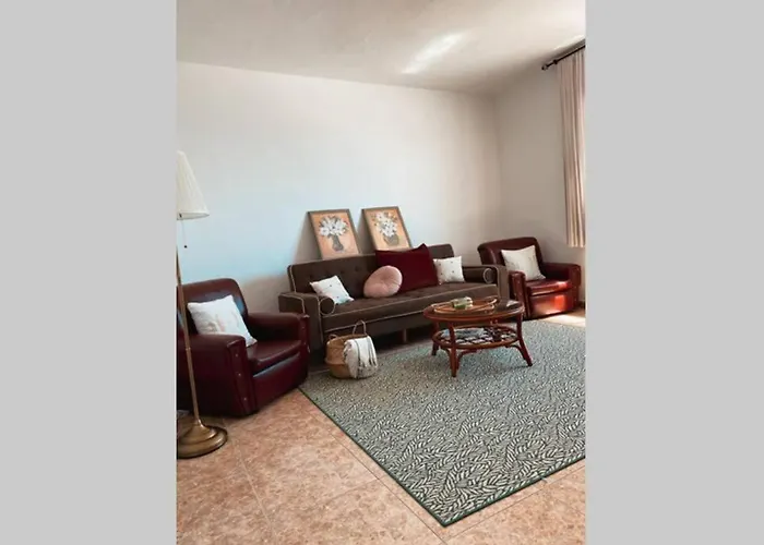 Lägenhet Large 90m2 Canary Apartment, View, Location !